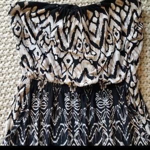 NWOT 3 Hearts Black Tan White Patternedd Maxi Dress